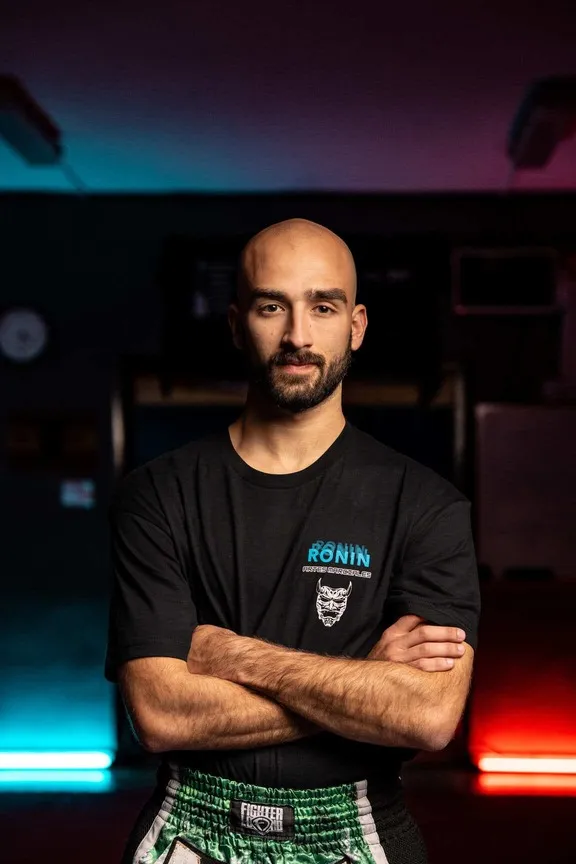 Diego González instructor de Muay Thai Infantil